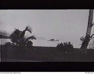 SALAMAUA, NEW GUINEA, 1940. A SHORT S23 EMPIRE FLYING BOAT, PILOT JERRY PENTLAND, ON THE HARBOUR AFTER A RECONNOITRE FOR COASTWATCHER SITES. (DONOR H. WALTER)