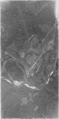 [Aerial photographs relating to the Japanese occupation of Salamaua, Papua New Guinea, 1943] (91)