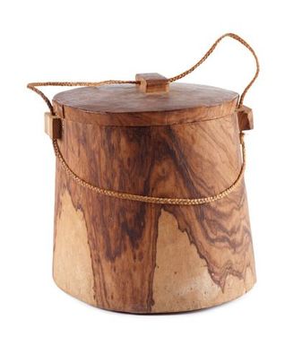 Tuluma (fishing tackle box)