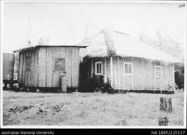 New Guinea houses, New Guinea Research Unit: Field house, Beapari