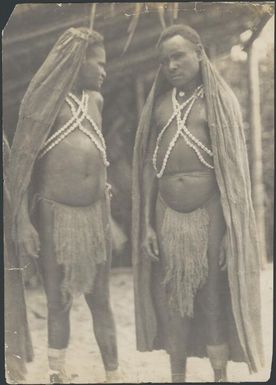 Kuku Kukus in prison, Salamaua, New Guinea, 1933 / Sarah Chinnery