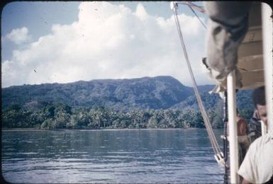 Coastline of Normanby Island (1) : D'Entrecasteaux Islands, Papua New Guinea, 1956-1959 / Terence and Margaret Spencer