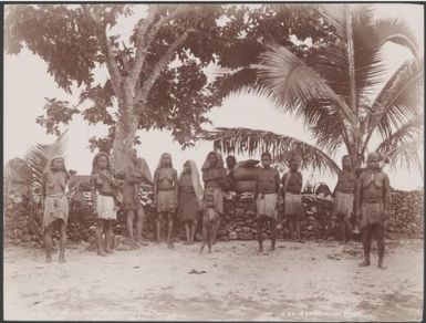 Ten women of Matema, Reef Islands, 1906 / J.W. Beattie