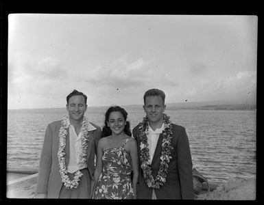 Neil Hilton, Mona McDonald, Mel [Buchly?], welcoming reception for TEAL (Tasman Empire Airways Limited) passengers, Satapuala, Upolu, Samoa