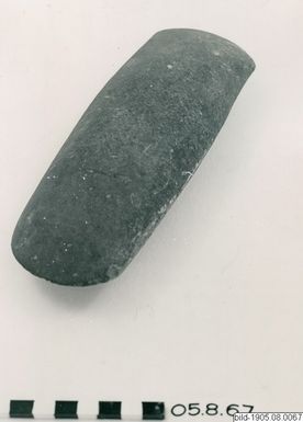 ["yxa, axe", "yxa, axe"]