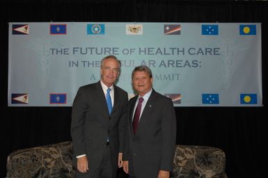 [Assignment: 48-DPA-09-29-08_SOI_K_Isl_Conf_Lead] Participants in the Insular Areas Health Summit [("The Future of Health Care in the Insular Areas: A Leaders Summit") at the Marriott Hotel in] Honolulu, Hawaii, where Interior Secretary Dirk Kempthorne [joined senior federal health officials and leaders of the U.S. territories and freely associated states to discuss strategies and initiatives for advancing health care in those communinties [48-DPA-09-29-08_SOI_K_Isl_Conf_Lead_DOI_0679.JPG]