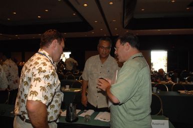 [Assignment: 48-DPA-09-30-08_SOI_K_Isl_Conf_Final] Final day of Insular Areas Health Summit [("The Future of Health Care in the Insular Areas: A Leaders Summit") at the Marriott Hotel in] Honolulu, Hawaii, where Interior Secretary Dirk Kempthorne [joined senior federal health officials and leaders of the U.S. territories and freely associated states to discuss strategies and initiatives for advancing health care in those communinties [48-DPA-09-30-08_SOI_K_Isl_Conf_Final_DOI_0896.JPG]