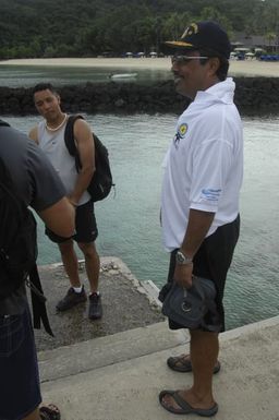 [Assignment: 48-DPA-SOI_K_Palau_6-7-9-07] Pacific Islands Tour: Visit of Secretary Dirk Kempthorne [and aides] to Palau Islands, Republic of Palau [48-DPA-SOI_K_Palau_6-7-9-07__DI12456.JPG]