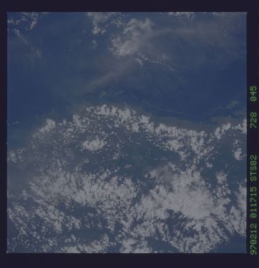 STS082-728-045 - STS-082 - Earth observations taken from shuttle orbiter Discovery during STS-82 mission