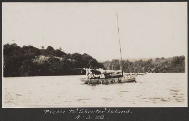 Picnic trip to 'Skeeter' Island, Fiji, March 1928