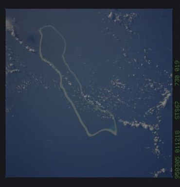 STS067-730-019 - STS-067 - Earth observations taken from shuttle orbiter Endeavour during STS-67 mission