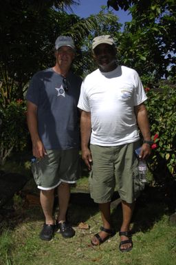 [Assignment: 48-DPA-SOI_K_Pohnpei_6-10-11-07] Pacific Islands Tour: Visit of Secretary Dirk Kempthorne [and aides] to Pohnpei Island, of the Federated States of Micronesia [48-DPA-SOI_K_Pohnpei_6-10-11-07__DI13917.JPG]