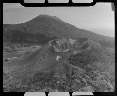 Crater, Mt Tavurvur (Matupit), Rabaul, New Britain, Papua New Guinea