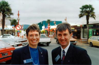 Jaycees; Sally Fagan, vice-president Junior Chamber International with NZ vice-president Murray Dixon.