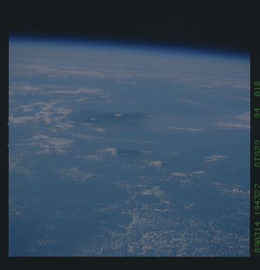 S29-94-018 - STS-029 - STS-29 earth observations