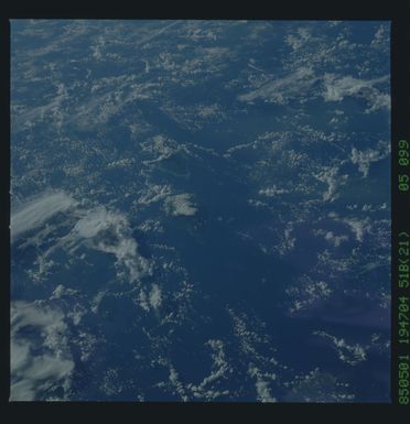 51B-35-099 - STS-51B - 51B earth observation