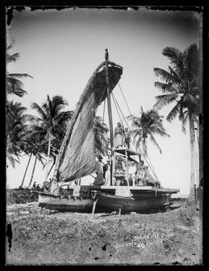 ‘alia (double hulled sailing canoe) named Fa'a'inaelo