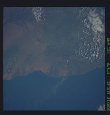 STS070-725-048 - STS-070 - Earth observations taken from shuttle orbiter Discovery on STS-70 mission