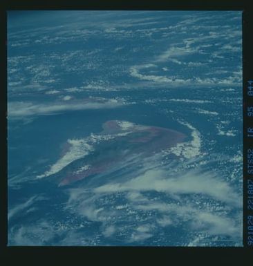 STS052-95-044 - STS-052 - Earth observations from Columbia, Orbiter Vehicle (OV) 102, during STS-52