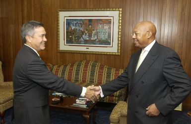 Secretary Alphonso Jackson with Guam Governor Felix Camacho - Secretary Alphonso Jackson meeting with Guam Governor Felix Camacho at HUD Headquarters