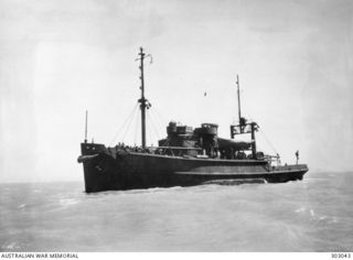 SAN PABLO BAY, CALIFORNIA, UNITED STATES. 1943-05-26. PORT BOW VIEW OF THE COMMONWEALTH SALVAGE BOARD'S SALVAGE VESSEL CALEDONIAN SALVOR. THIS VESSEL CARRIED OUT TEMPORARY REPAIRS ON THE CORVETTE ..