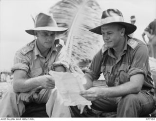 JACQUINOT BAY, NEW BRITAIN. 1944-11-26. NX34711 LIEUTENANT-COLONEL W.S. MELVILLE, COMMANDING OFFICER, 11TH INFANTRY BATTALION (2) AND THE BRIGADE MAJOR OF THE 13TH INFANTRY BRIGADE, WX3482 MAJOR ..