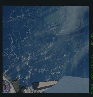 51B-37-077 - STS-51B - 51B earth observation