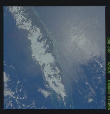 STS072-727-087 - STS-072 - Earth observations taken from shuttle orbiter Endeavour during STS-72 mission