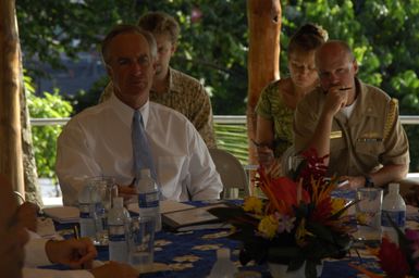 [Assignment: 48-DPA-SOI_K_Amer_Sam] Pacific Islands Tour: Visit of Secretary Dirk Kemmpthorne [and aides] to American Samoa, U.S. Territory [48-DPA-SOI_K_Amer_Sam__DI14942.JPG]