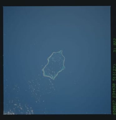 51I-31-022 - STS-51I - STS-51I earth observations