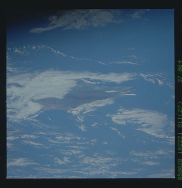 51I-37-064 - STS-51I - STS-51I earth observations