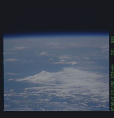 STS084-721-028 - STS-084 - Earth observations taken from shuttle orbiter Atlantis during STS-84 mission