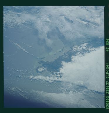 51F-43-096 - STS-51F - 51F earth observations