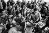 Malaysia, yanggona-making ceremony at Republic of Fiji Military Forces camp