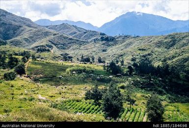 Goroka - Chimbu, view towards Namuta