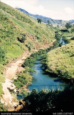 Mendi river, view from Bodomanda