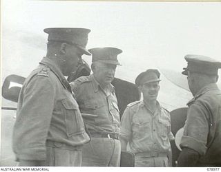 AITAPE, NEW GUINEA. 1945-02-09. VX17 MAJOR GENERAL J. E. S. STEVENS DSO ED, GENERAL OFFICER COMMANDING, 6TH DIVISION (1) GREETING VX63396 LIEUTENANT GENERAL J. NORTHCOTT CB MVO, CHIEF OF THE ..