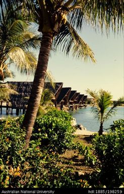 New Caledonia - Kuendu Beach Resort - Overwater Bungalows