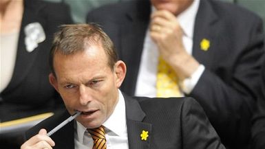 Abbott prepares for asylum briefing