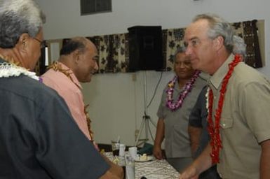 [Assignment: 48-DPA-SOI_K_Amer_Sam] Pacific Islands Tour: Visit of Secretary Dirk Kemmpthorne [and aides] to American Samoa, U.S. Territory [48-DPA-SOI_K_Amer_Sam__DI15212.JPG]