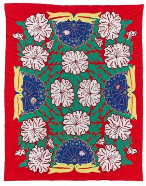 Tivaevae tataura (appliqué embroidered quilt)