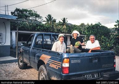 Wallis and Futuna -  group in car