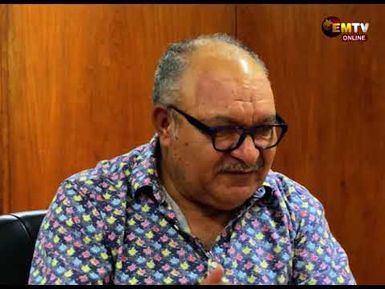 O'NEILL CRITICIZE GOVT