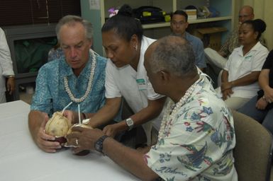 [Assignment: 48-DPA-SOI_K_Palau_6-7-9-07] Pacific Islands Tour: Visit of Secretary Dirk Kempthorne [and aides] to Palau Islands, Republic of Palau [48-DPA-SOI_K_Palau_6-7-9-07__DI12928.JPG]