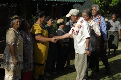 [Assignment: 48-DPA-SOI_K_Amer_Sam] Pacific Islands Tour: Visit of Secretary Dirk Kemmpthorne [and aides] to American Samoa, U.S. Territory [48-DPA-SOI_K_Amer_Sam__DI15268.JPG]