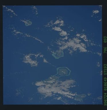 STS093-706-093 - STS-093 - Earth observations taken from Columbia during the STS-93 mission