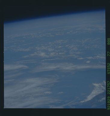 STS052-77-008 - STS-052 - Earth observations from Columbia, Orbiter Vehicle (OV) 102, during STS-52