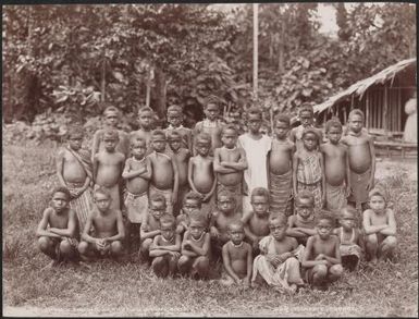 Children of Suholo, Ulawa, Solomon Islands, 1906 / J.W. Beattie