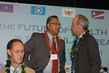 [Assignment: 48-DPA-09-29-08_SOI_K_Isl_Conf_AM] Insular Areas Health Summit [("The Future of Health Care in the Insular Areas: A Leaders Summit") at the Marriott Hotel in] Honolulu, Hawaii, where Interior Secretary Dirk Kempthorne [joined senior federal health officials and leaders of the U.S. territories and freely associated states to discuss strategies and initiatives for advancing health care in those communinties [48-DPA-09-29-08_SOI_K_Isl_Conf_AM_DOI_0430.JPG]