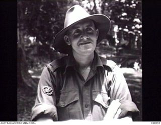 FINSCHHAFEN AREA, NEW GUINEA. 1943-10-27. NX14338 WARRANT OFFICER 2 J. H. PEARCE OF HEADQUARTERS 20TH AUSTRALIAN INFANTRY BRIGADE WHO WAS TWICE MENTIONED IN DESPATCHES, FIRSTLY IN THE SYRIAN ..